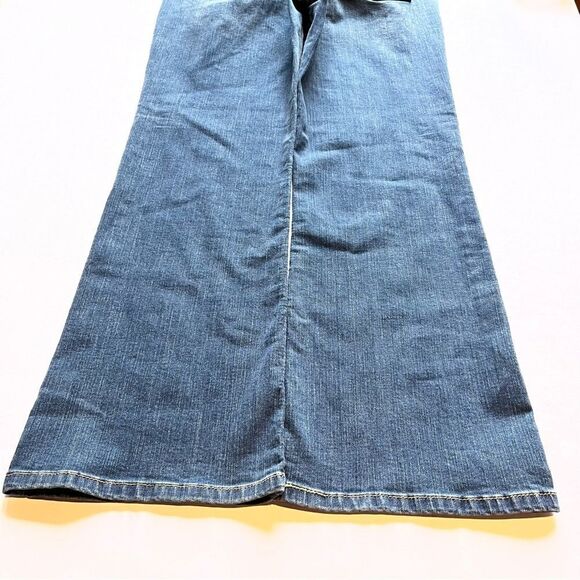 Levi's Women's Blue Jeans 512 Bootcut Size 10 S/C Perfectly Slimming - Picture 7 of 9